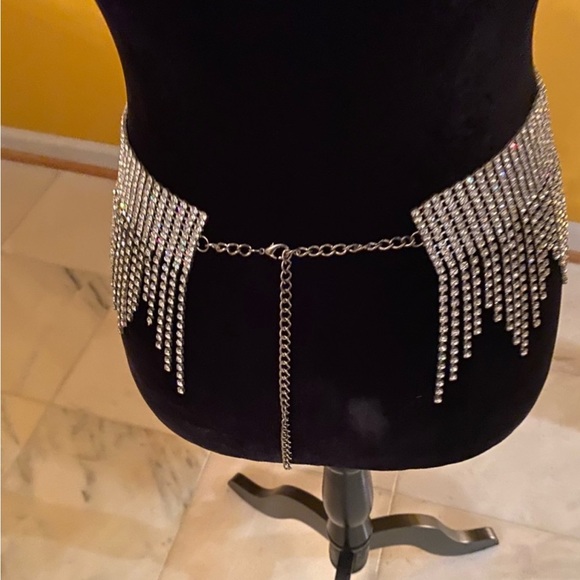 Rhinestone fringe belt - Picture 6 of 6